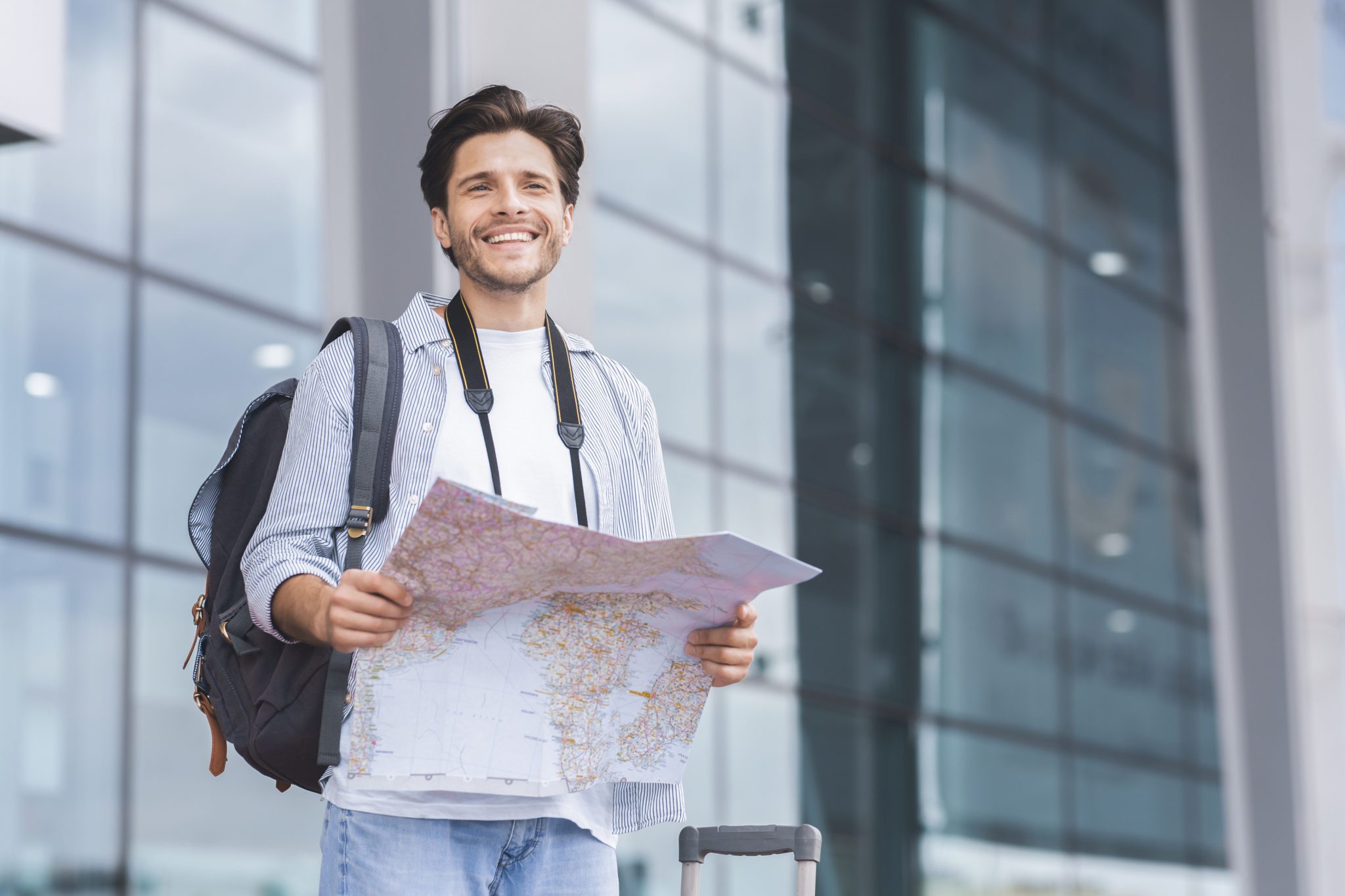 https://www.internationalinsurance.com/wp-content/uploads/2021/11/young-male-traveler-scaled.jpg