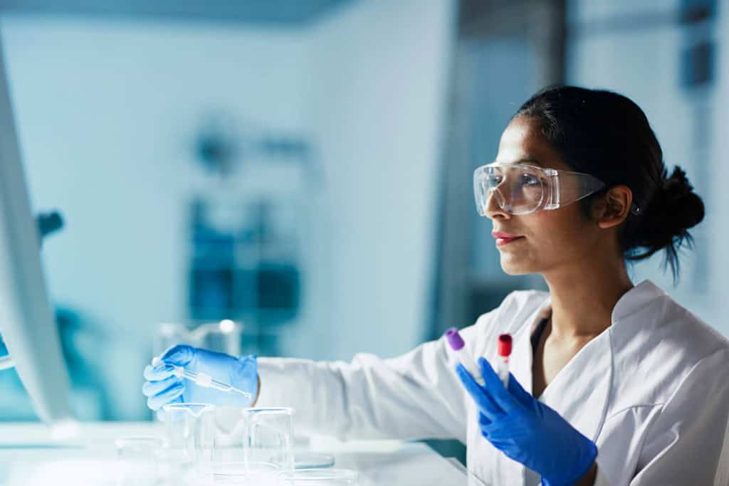pharmaceutical worker in a lab