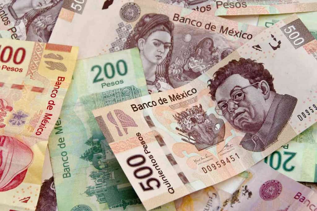 Affordable health insurance options for Americans relocating to Mexico.